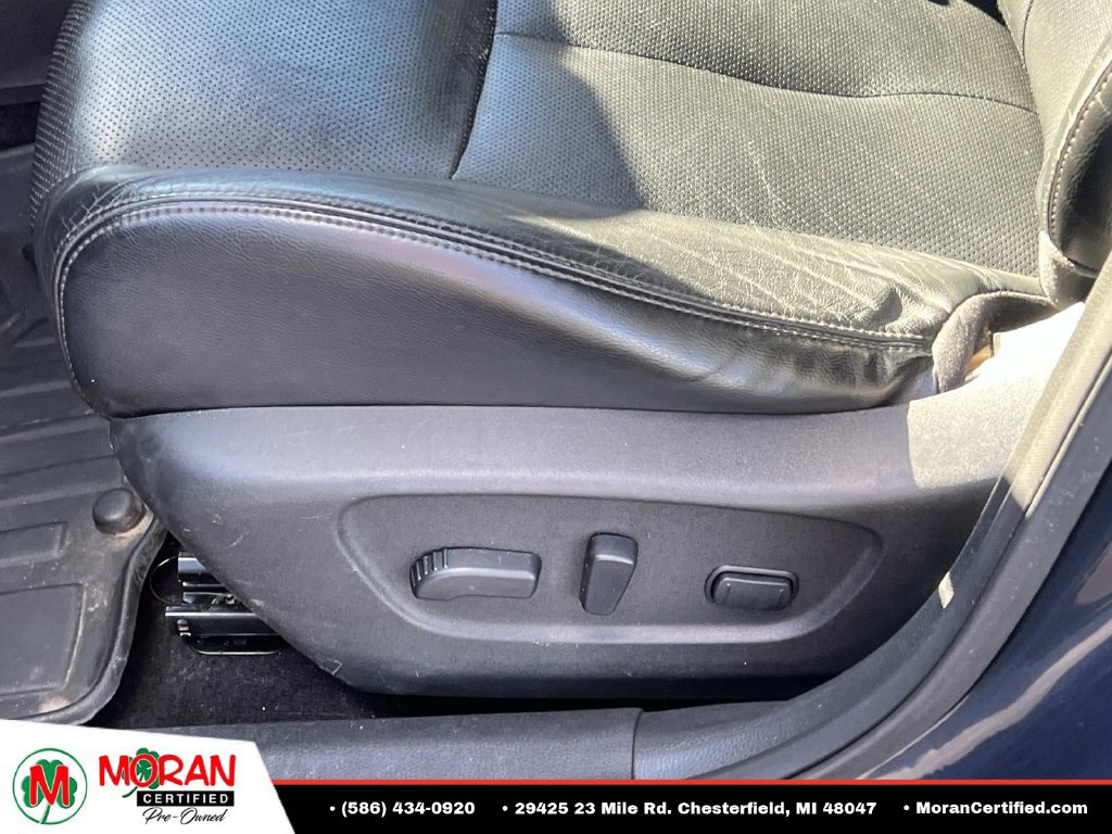 Used 2015 Nissan Rogue SL AWD/4WD image 16