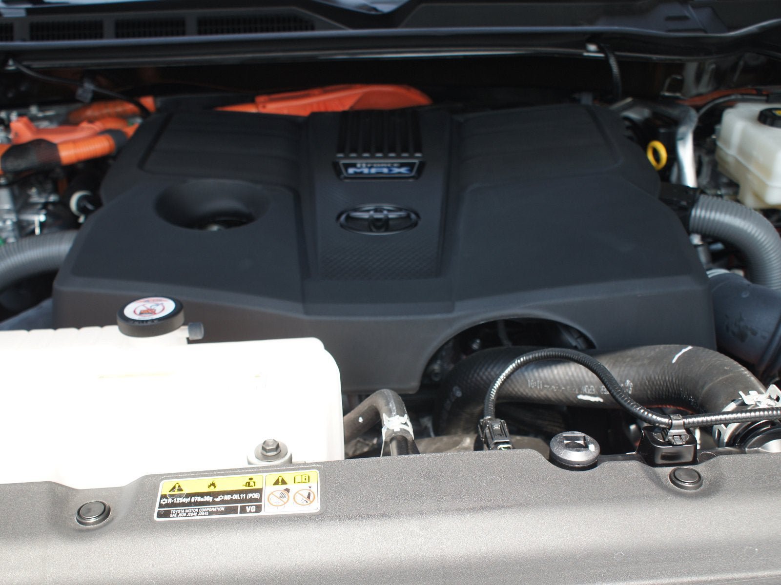 Used 2025 Toyota Tundra Capstone AWD/4WD image 29
