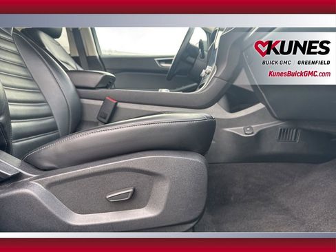 Used 2024 Ford Edge SEL image 56