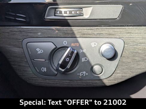 Used 2017 Audi Q7 3.0T Prestige image 28