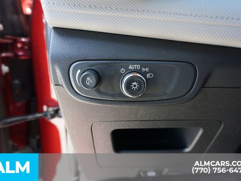 Used 2025 Chevrolet TrailBlazer LT FWD image 37