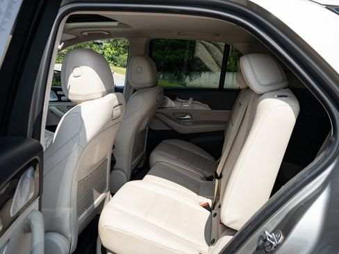 Used 2020 Mercedes-Benz GLE 350 image 19