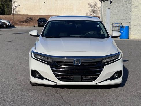 Used 2021 Honda Accord EX image 10