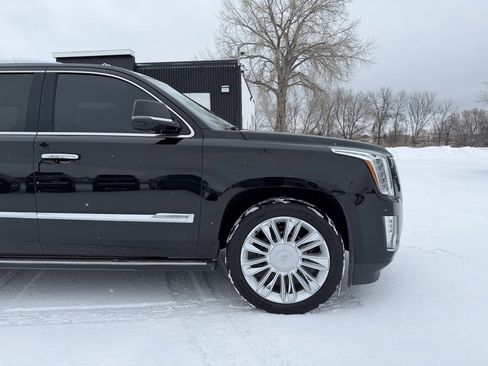 Used 2015 Cadillac Escalade ESV Platinum image 2