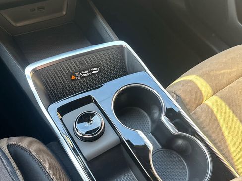 New 2026 Chevrolet Equinox ACTIV w/ Convenience Package III image 28