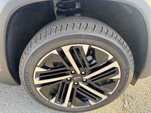 New 2026 Chevrolet Equinox RS image 12