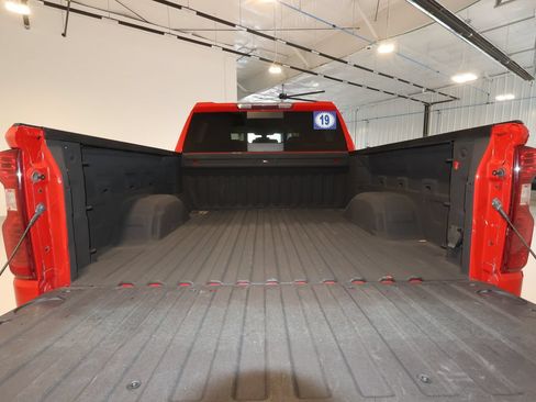 Used 2019 Chevrolet Silverado 1500 LT w/ All-Star Edition AWD/4WD image 15