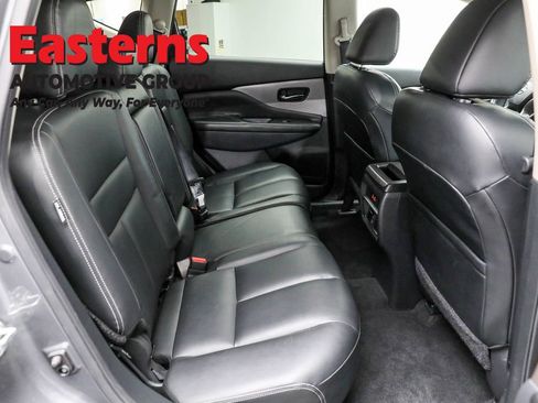 Used 2023 Nissan Murano SV image 22