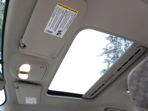 Used 2004 Chevrolet Malibu LS w/ Preferred Equipment Group image 9