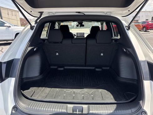 Used 2024 Honda HR-V Sport image 8