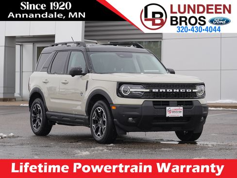Used 2025 Ford Bronco Sport Outer Banks w/ Outer Banks Tech Package+ image 1