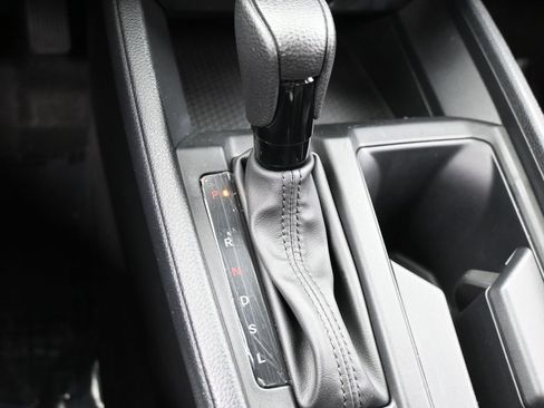 Used 2023 Honda Accord EX image 29