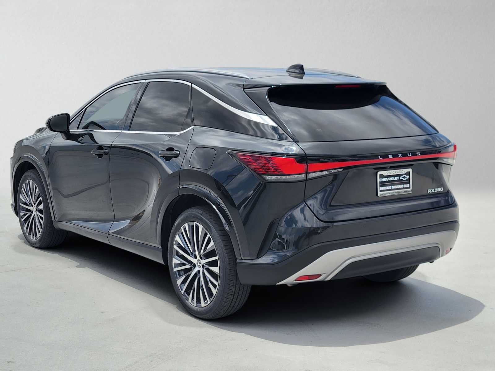Used 2023 Lexus RX 350 Premium Plus w/ Cold Area Package FWD image 5