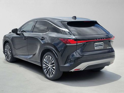 Used 2023 Lexus RX 350 Premium Plus w/ Cold Area Package FWD image 5