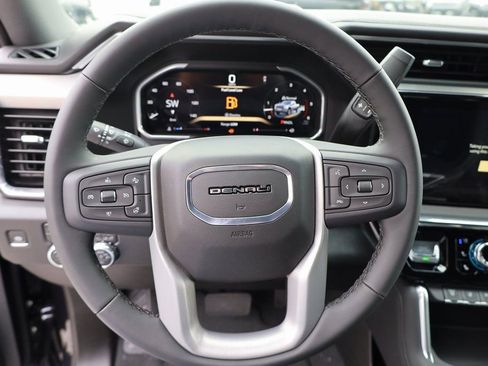 New 2026 GMC Sierra 3500 Denali w/ Technology Package AWD/4WD image 13