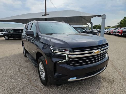 Used 2024 Chevrolet Tahoe LT RWD image 2