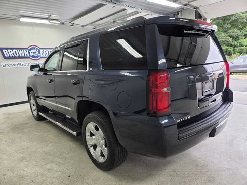 Used 2017 Chevrolet Tahoe LT w/ LT Signature Package AWD/4WD image 4