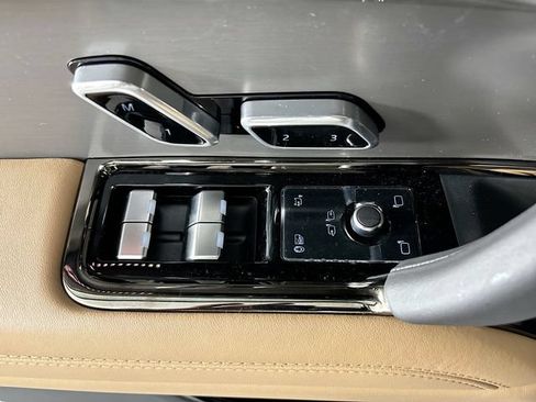 New 2026 Land Rover Range Rover Sport SE AWD/4WD image 19
