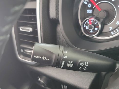 Used 2021 RAM 1500 Big Horn AWD/4WD image 16