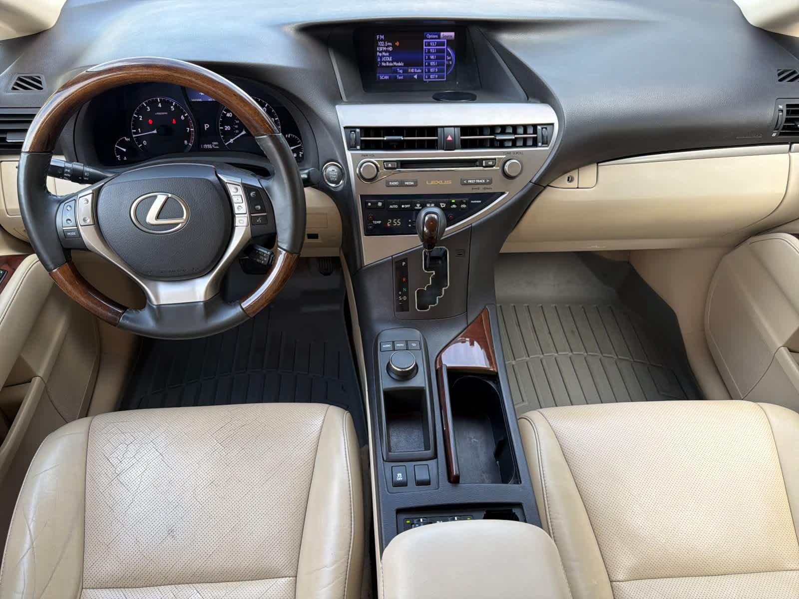 Used 2013 Lexus RX 350 FWD w/ Premium Pkg image 3