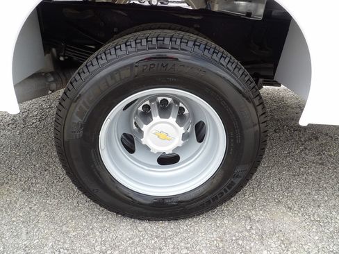 Used 2026 Chevrolet Silverado 3500 W/T AWD/4WD image 63