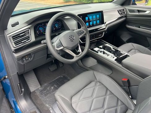New 2026 Volkswagen Atlas Cross Sport SE AWD/4WD image 14
