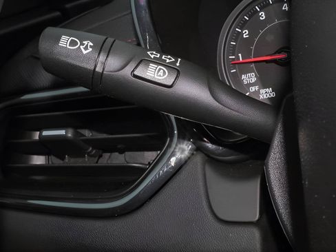 Used 2024 Chevrolet Equinox RS w/ LPO, Floor Liner Package FWD image 28