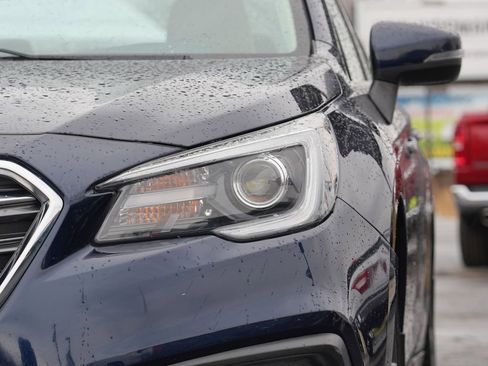 Used 2018 Subaru Legacy 2.5i Limited image 10