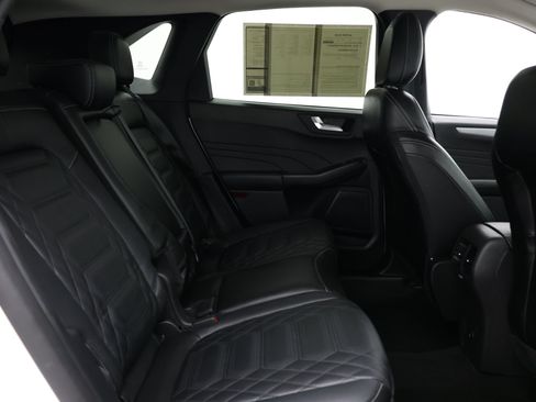 Used 2023 Ford Escape SE w/ PHEV Premium Package FWD image 38