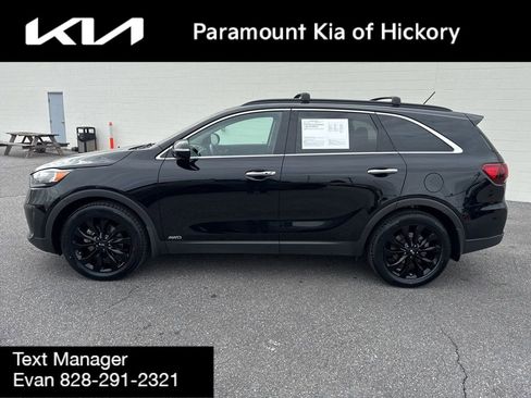 Used 2020 Kia Sorento S image 4