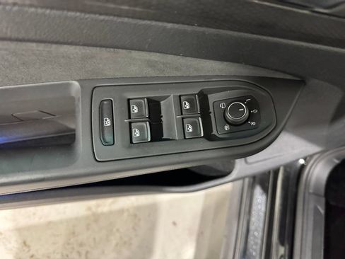 Used 2024 Volkswagen GTI S FWD image 17