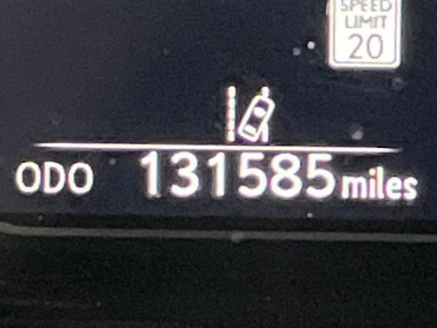 Used 2019 Lexus ES 350 Luxury w/ Accessory Package 2 image 22