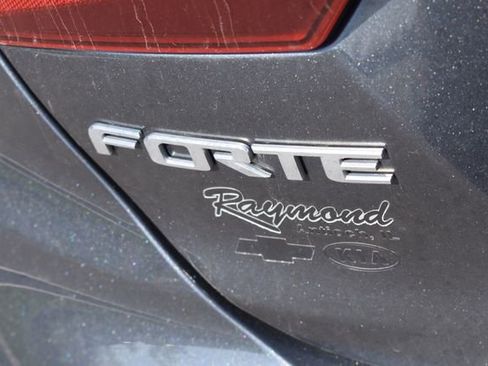 Used 2019 Kia Forte S image 13