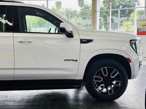 Used 2023 GMC Yukon XL AT4 w/ LPO, Floor Liner Package AWD/4WD image 5