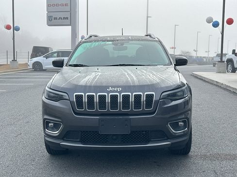 Used 2021 Jeep Cherokee Limited image 2