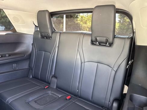 Used 2023 INFINITI QX60 Luxe w/ Cargo Package AWD/4WD image 19