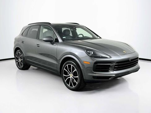 Certified 2023 Porsche Cayenne AWD/4WD image 7