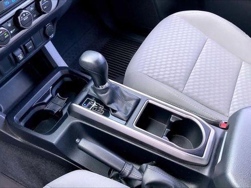 Used 2022 Toyota Tacoma SR5 image 16