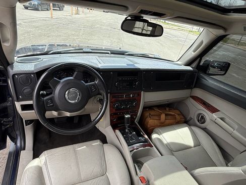 Used 2006 Jeep Commander Limited w/ Trailer Tow Group IV image 20