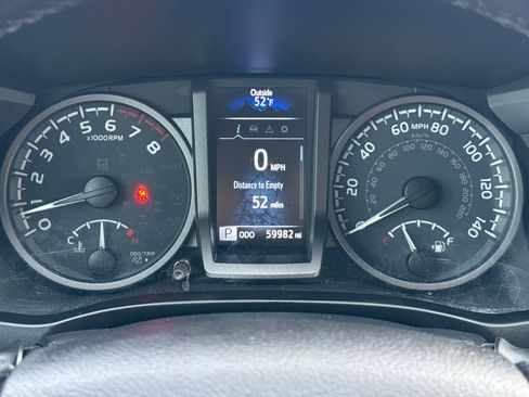 Used 2021 Toyota Tacoma TRD Off-Road w/ Technology Package image 22