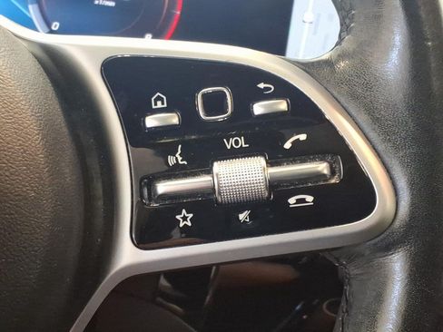Used 2020 Mercedes-Benz A 220 4MATIC image 12