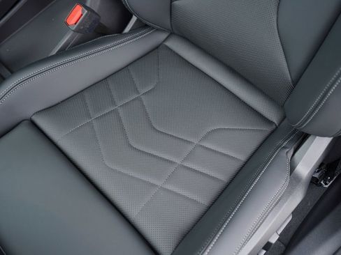 New 2026 BMW X2 xDrive28i w/ Technology Package image 11