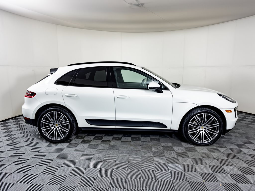 Used 2017 Porsche Macan S AWD/4WD image 9