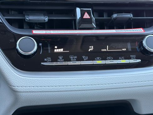 New 2026 Toyota Corolla Cross L image 19