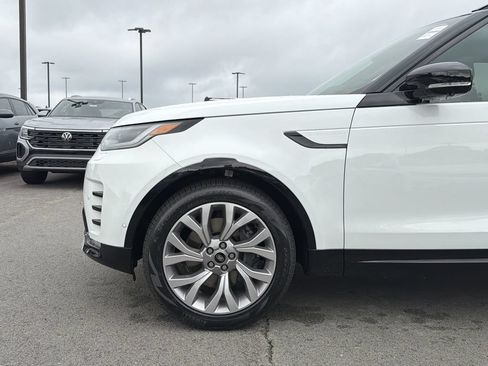 New 2026 Land Rover Discovery Limited Edition AWD/4WD image 10