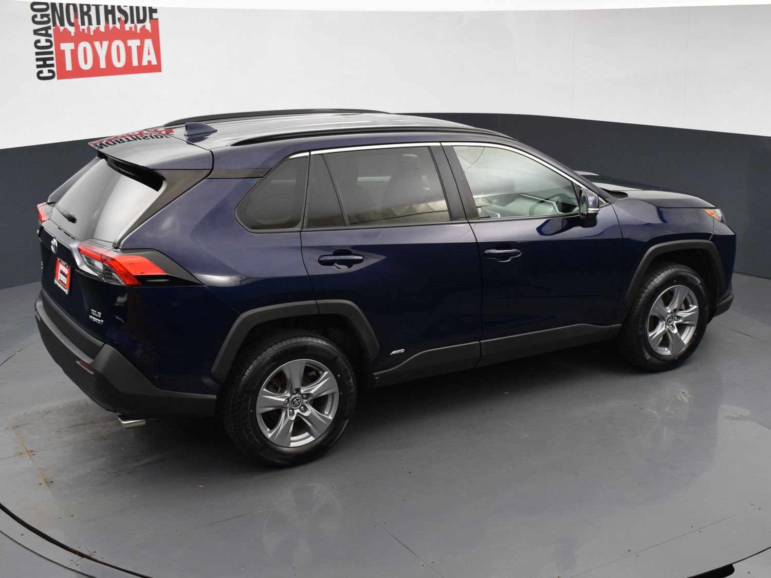 Used 2022 Toyota RAV4 XLE AWD/4WD image 19