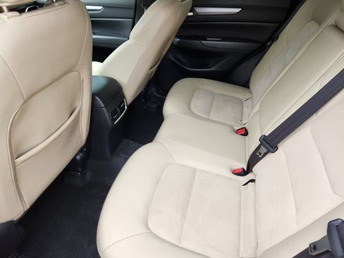 Used 2019 MAZDA CX-5 Touring image 29