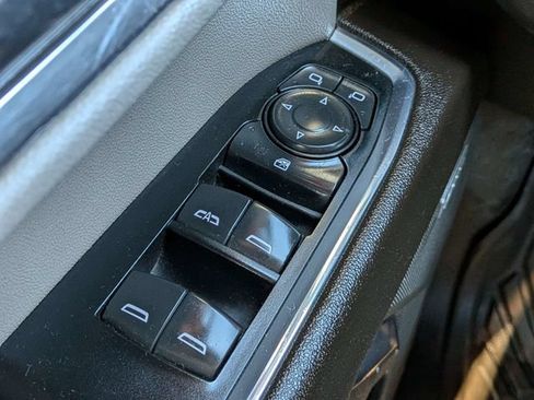 Used 2024 Chevrolet Silverado 1500 LT Trail Boss w/ Convenience Package II AWD/4WD image 23