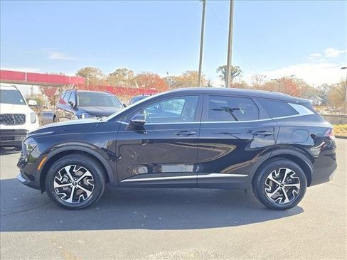 Used 2024 Kia Sportage EX image 6
