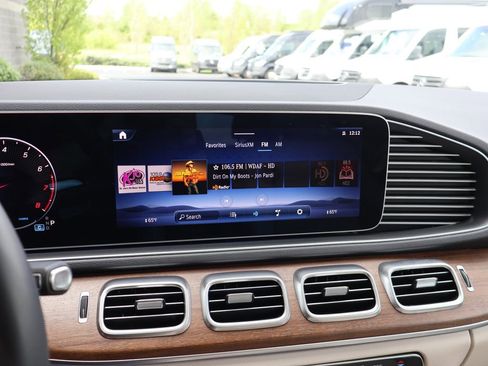 Certified 2026 Mercedes-Benz GLE 350 4MATIC image 24